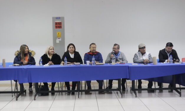 COMPAÑEROS Y DIRECTIVOS DE LA EMPRESA PUERTAS Y VIDRIOS PLANTA 1 Y 2 SE REUNIERÓN CON REGIDORES