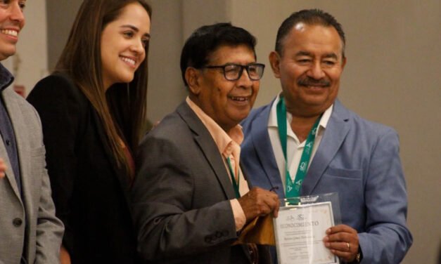 ENTREGAN MEDALLAS A LAS 100 FIGURAS MÁS INFLUYENTES DEL DEPORTE EN TAMAULIPAS