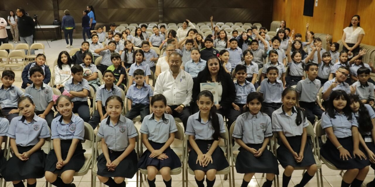 ENTREGAN MIL LICENCIAS DE LA PLATAFORMA DE LECTURA INTERACTIVA «PATHBOOK»